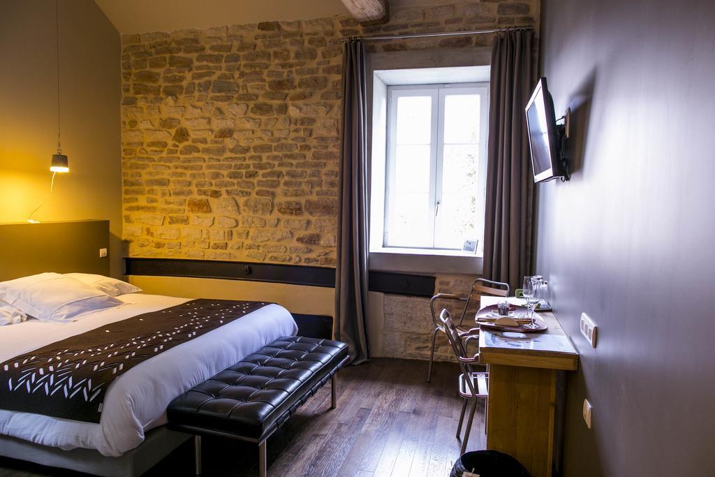 Hotel Aux Terrasses Tournus Zimmer foto